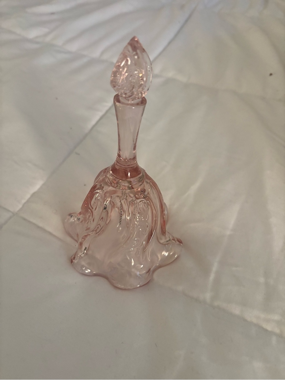 Vintage Fenton Bell